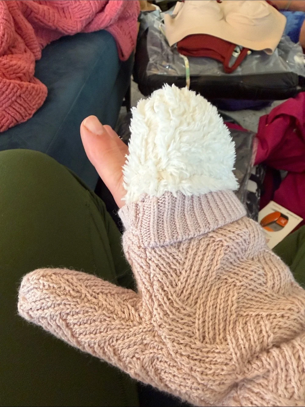 lululemon athletica dusty rose Cable-Knit Mittens with Ribbed Cuffs